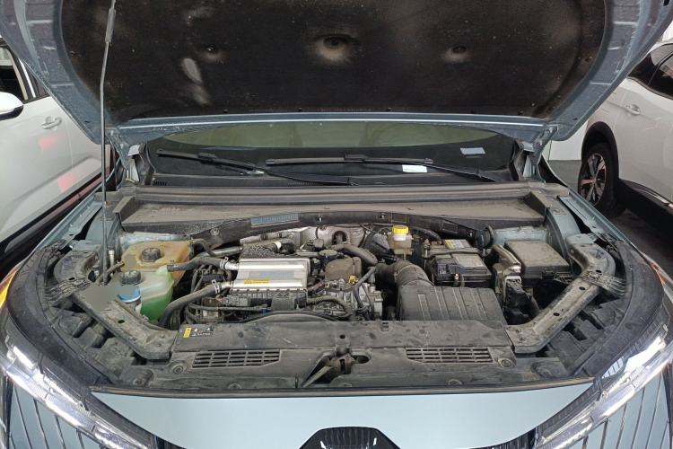 Used GAC Trumpchi EMKOO 2022 1.5T Supernova Pro Edition Engine Bay