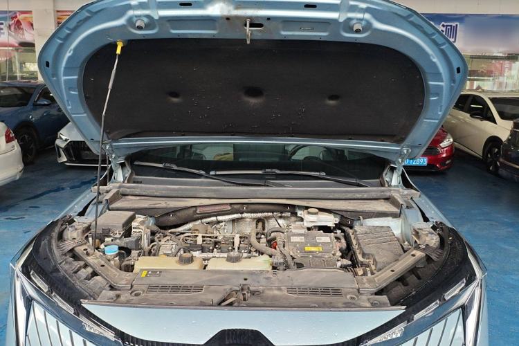 Used GAC Trumpchi EMKOO 2022 2.0 ATK TwinStar Pro Edition Engine Bay