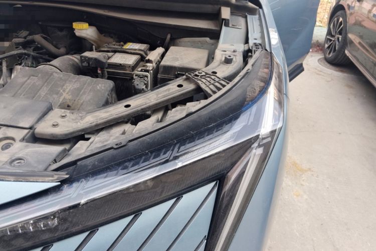 Used GAC Trumpchi EMKOO 2022 1.5T Supernova Pro Edition Engine Bay Left