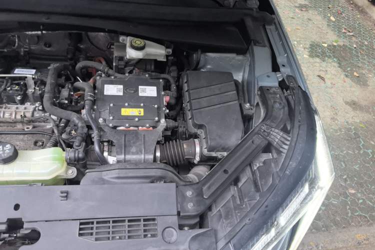 Used GAC Trumpchi EMKOO 2022 2.0 ATK TwinStar Pro Edition Engine Bay Left