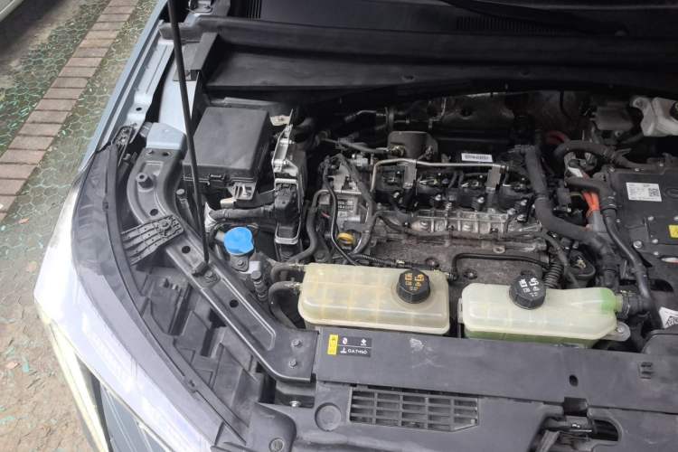 Used GAC Trumpchi EMKOO 2022 2.0 ATK TwinStar Pro Edition Engine Bay Right