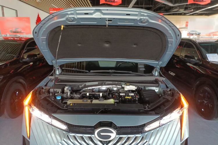 Used GAC Trumpchi EMKOO 2022 2.0 ATK TwinStar Pro Edition Engine Bay
