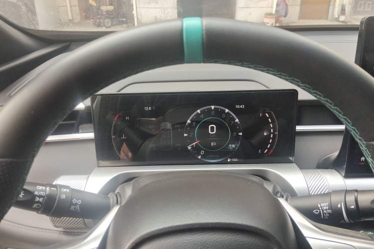 Used GAC Trumpchi EMKOO 2022 1.5T Supernova Pro Edition Instrument Cluster