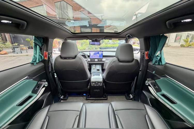 Used GAC Trumpchi EMKOO 2022 2.0 ATK TwinStar Pro Edition Interior 2