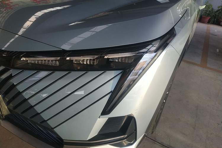 Used GAC Trumpchi EMKOO 2022 1.5T Supernova Pro Edition Left Front Headlight