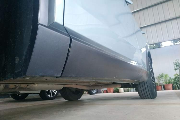 Used GAC Trumpchi EMKOO 2022 1.5T Supernova Pro Edition Left Side Sill