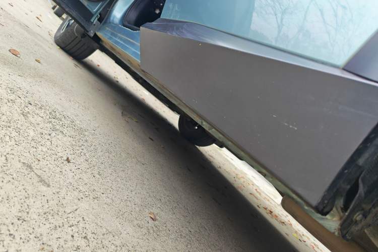 Used GAC Trumpchi EMKOO 2022 1.5T Supernova Pro Edition Left Side Sill