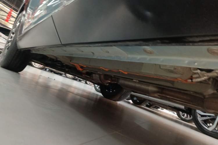Used GAC Trumpchi EMKOO 2022 2.0 ATK TwinStar Pro Edition Left Side Sill