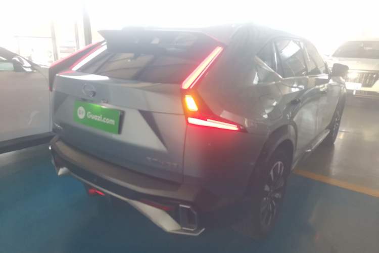 Used GAC Trumpchi EMKOO 2022 1.5T Supernova Pro Edition Rear Right 45 Deg