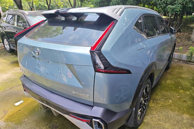 Used GAC Trumpchi EMKOO 2022 1.5T Supernova Pro Edition Rear Right 45 Deg