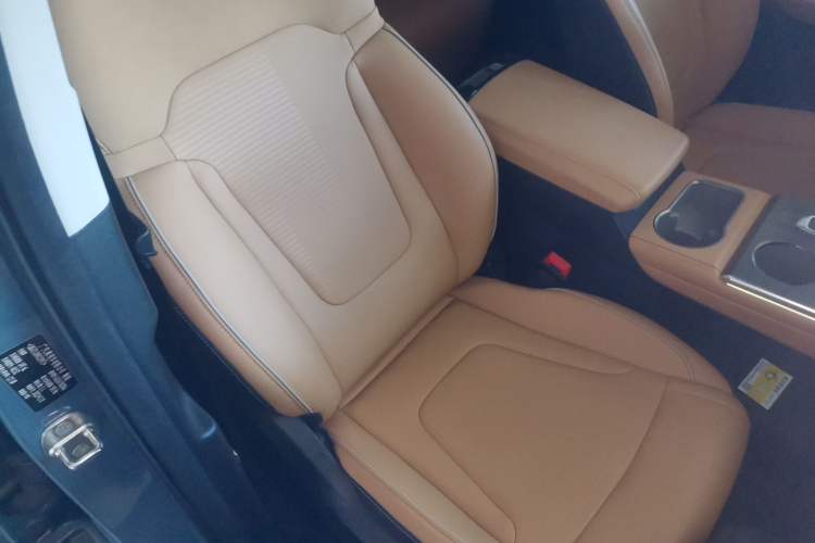 Used GAC Trumpchi EMKOO 2022 1.5T Supernova Pro Edition Right Front Seat