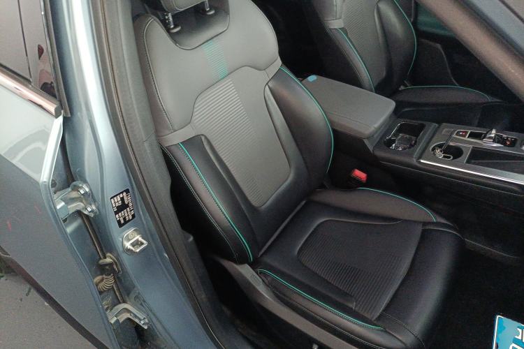 Used GAC Trumpchi EMKOO 2022 1.5T Supernova Pro Edition Right Front Seat