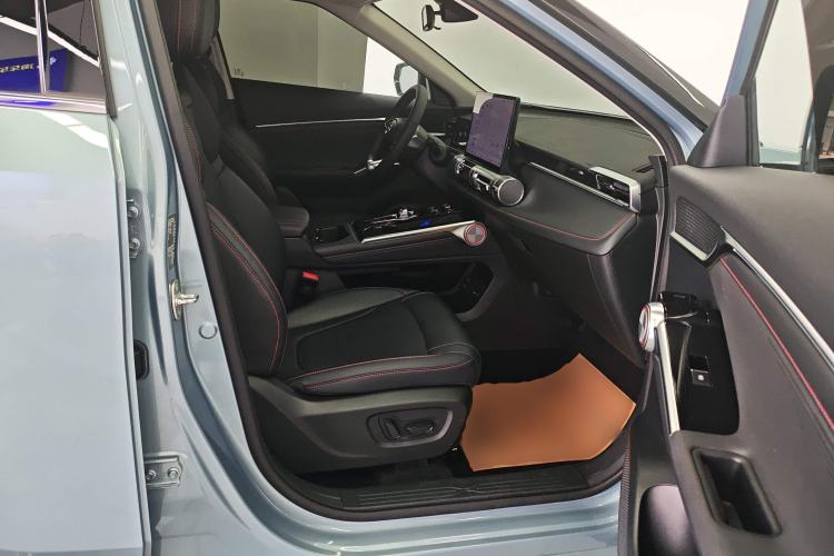 Used GAC Trumpchi EMKOO 2022 1.5T Supernova Pro Edition Right Front Seat
