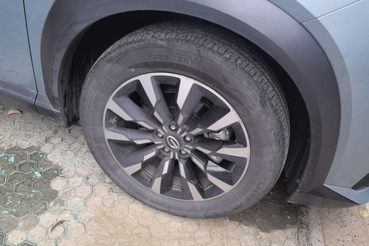 Used GAC Trumpchi EMKOO 2022 2.0 ATK TwinStar Pro Edition Right Front Wheel Hub