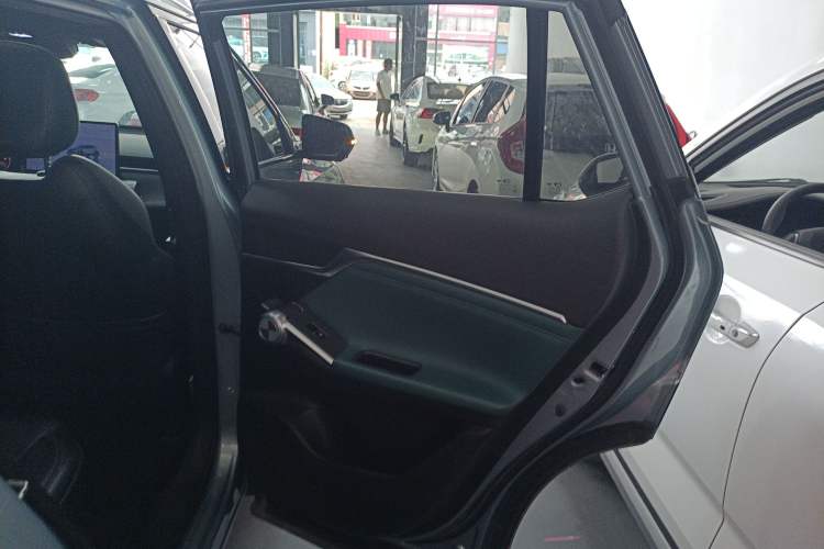 Used GAC Trumpchi EMKOO 2022 1.5T Supernova Pro Edition Right Rear Door Interior