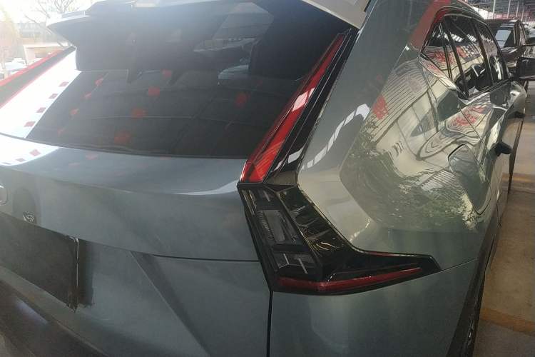 Used GAC Trumpchi EMKOO 2022 1.5T Supernova Pro Edition Right Rear Taillight