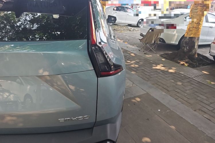 Used GAC Trumpchi EMKOO 2022 1.5T Supernova Edition Right Rear Taillight