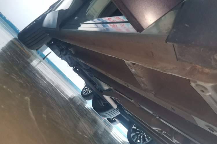 Used GAC Trumpchi EMKOO 2022 1.5T Supernova Pro Edition Right Side Sill
