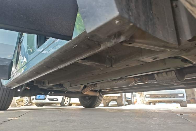 Used GAC Trumpchi EMKOO 2022 1.5T Supernova Edition Right Side Sill