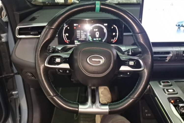 Used GAC Trumpchi EMKOO 2022 2.0 ATK TwinStar Pro Edition Steering Wheel