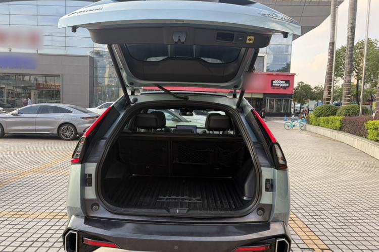 Used GAC Trumpchi EMKOO 2022 2.0 ATK TwinStar Pro Edition Trunk
