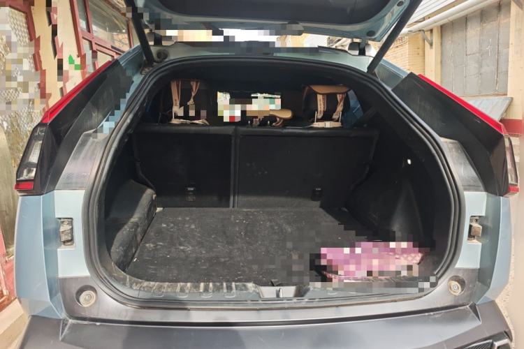 Used GAC Trumpchi EMKOO 2022 2.0 ATK TwinStar Pro Edition Trunk