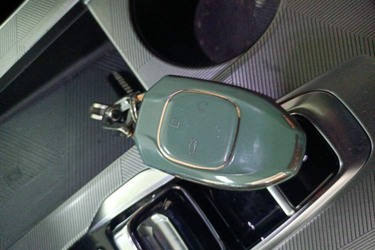 Used GAC Trumpchi EMKOO 2022 1.5T Supernova Pro Edition Vehicle Key