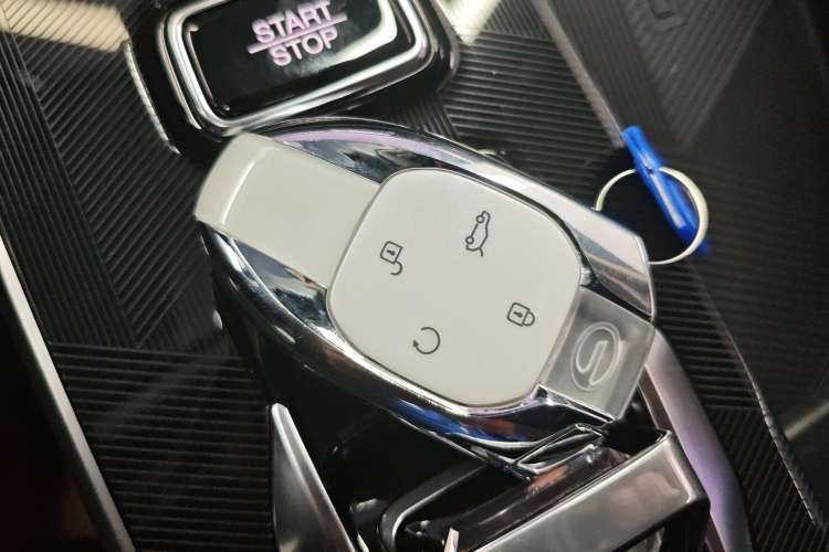 Used GAC Trumpchi EMKOO 2022 1.5T Supernova Pro Edition Vehicle Key