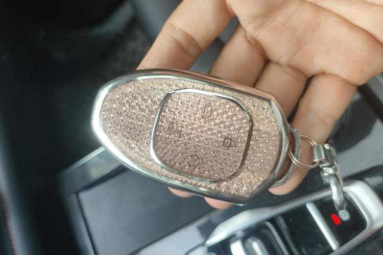 Used GAC Trumpchi EMKOO 2022 1.5T Supernova Edition Vehicle Key
