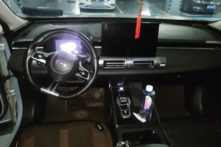 Used GAC Trumpchi EMKOO 2022 2.0 ATK TwinStar Pro Edition Center Console