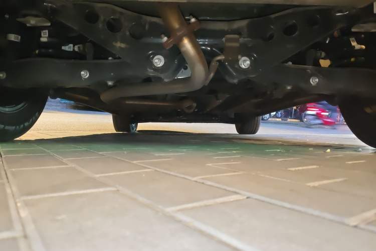 Used GAC Trumpchi EMKOO 2022 1.5T Supernova Edition Chassis Rear