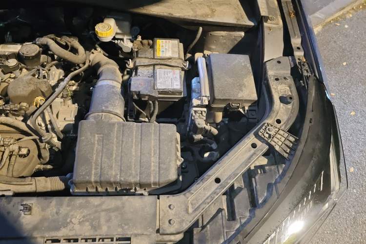 Used GAC Trumpchi EMKOO 2022 1.5T Supernova Edition Engine Bay Left