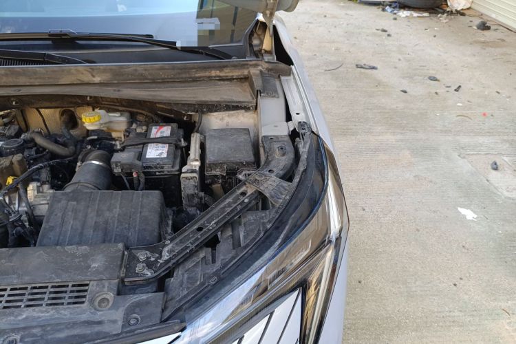 Used GAC Trumpchi EMKOO 2022 1.5T Supernova Pro Edition Engine Bay Left