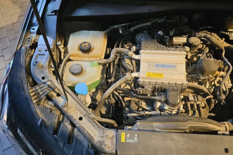 Used GAC Trumpchi EMKOO 2022 1.5T Supernova Edition Engine Bay Right