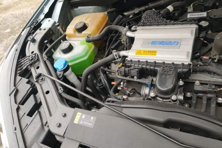 Used GAC Trumpchi EMKOO 2022 1.5T Supernova Pro Edition Engine Bay Right