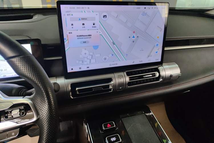 Used GAC Trumpchi EMKOO 2022 2.0 ATK TwinStar Max Edition Audio And AC Panel