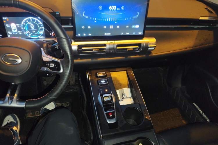 Used GAC Trumpchi EMKOO 2022 1.5T Supernova Pro Edition Audio And AC Panel