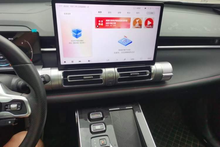 Used GAC Trumpchi EMKOO 2022 1.5T Supernova Pro Edition Audio And AC Panel