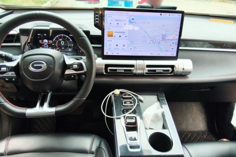Used GAC Trumpchi EMKOO 2022 1.5T Supernova Pro Edition Center Console