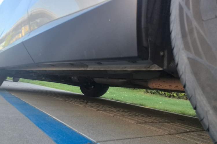 Used GAC Trumpchi EMKOO 2022 1.5T Supernova Pro Edition Chassis Rear Left