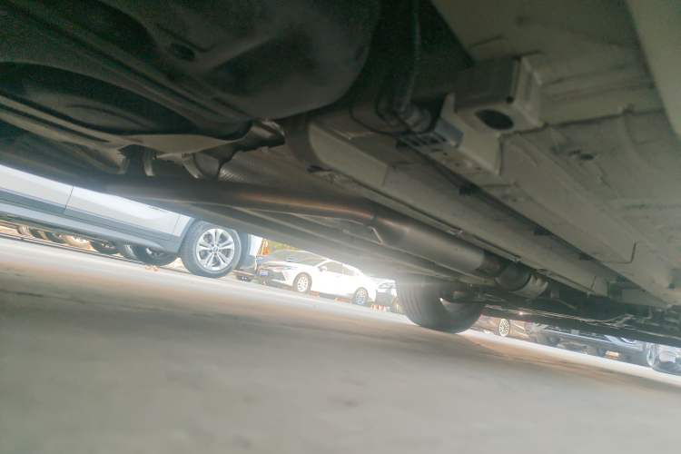Used GAC Trumpchi EMKOO 2022 1.5T Supernova Max Edition Chassis Rear Right
