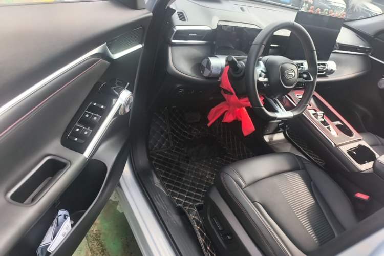 Used GAC Trumpchi EMKOO 2022 1.5T Supernova Pro Edition Driver Seat