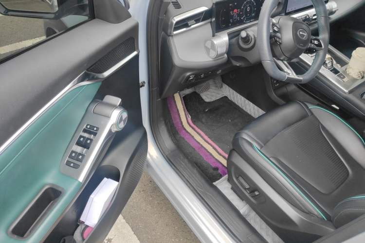 Used GAC Trumpchi EMKOO 2022 1.5T Supernova Pro Edition Driver Seat