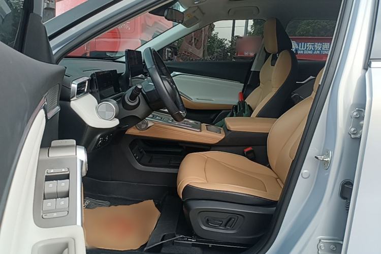 Used GAC Trumpchi EMKOO 2022 2.0T Neutron Star Pro Edition Driver Seat