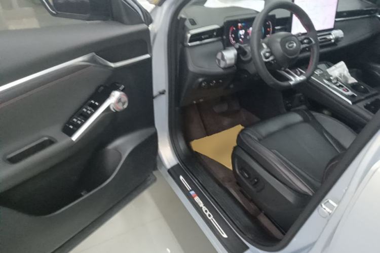 Used GAC Trumpchi EMKOO 2022 1.5T Supernova Pro Edition Driver Seat