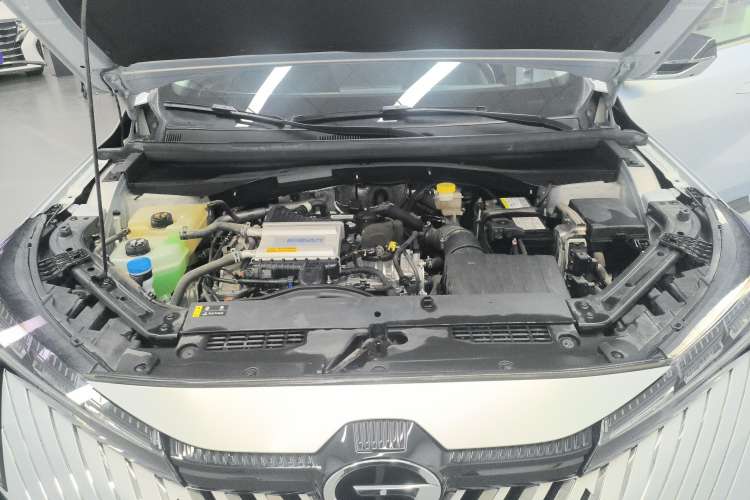 Used GAC Trumpchi EMKOO 2022 1.5T Supernova Pro Edition Engine Bay