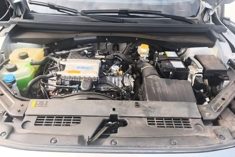 Used GAC Trumpchi EMKOO 2022 1.5T Supernova Pro Edition Engine Bay