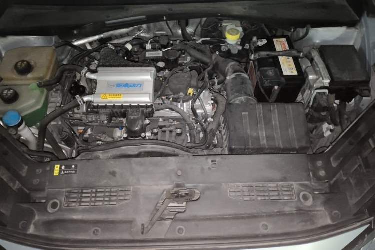 Used GAC Trumpchi EMKOO 2022 1.5T Supernova Pro Edition Engine Bay