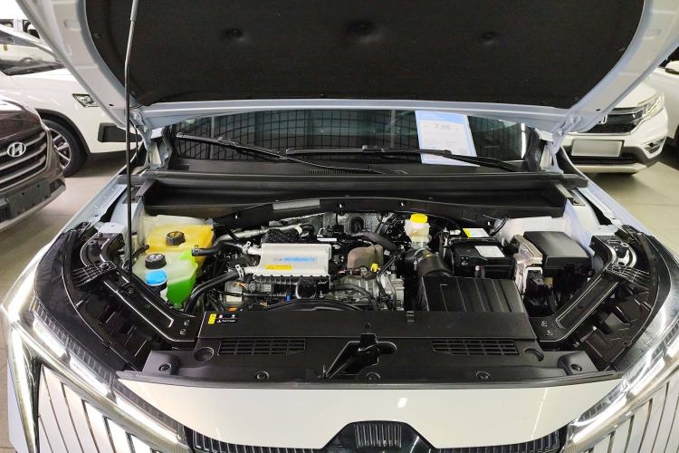 Used GAC Trumpchi EMKOO 2022 1.5T Supernova Pro Edition Engine Bay