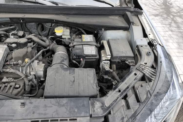 Used GAC Trumpchi EMKOO 2022 1.5T Supernova Max Edition Engine Bay Left